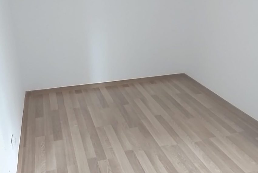 9edae483-f608-4726-9923-f87da4bde26b