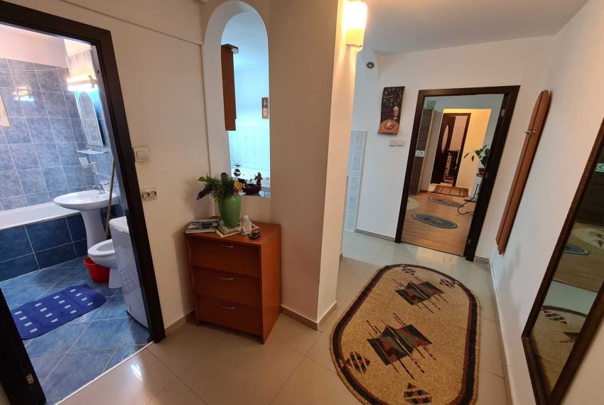 79d42e76a4f181bb9bca696c0b13d300