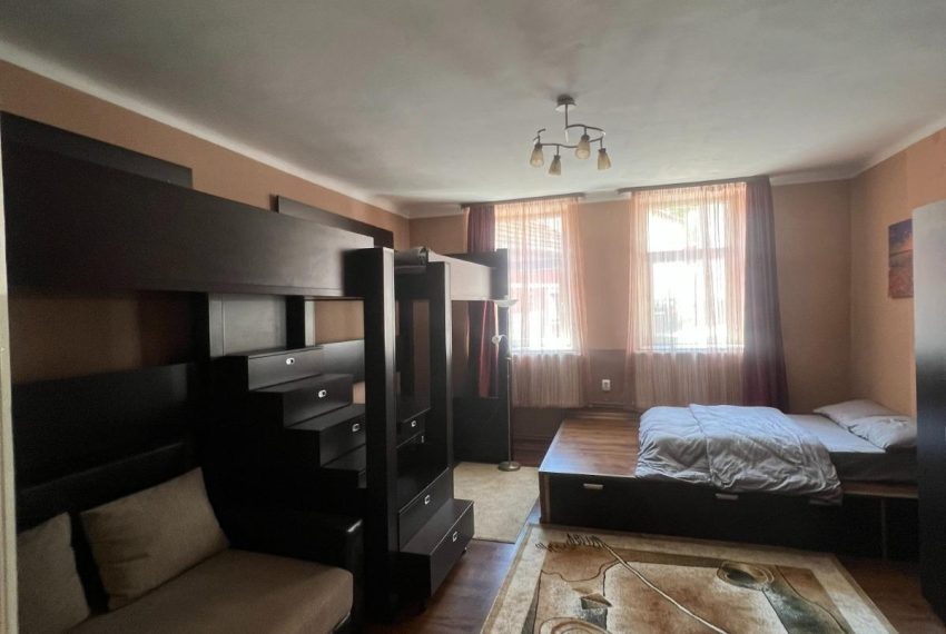 50d2d9db-2ed9-44da-ab13-eae2a8dd58b7