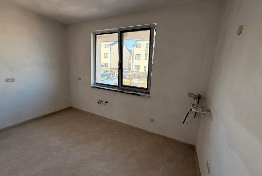 bb8f06ab-9277-400c-8efb-4f0cd3cf98a9