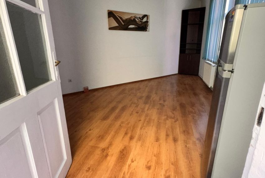 c7c49df5-0359-4dc4-836a-d4c3df4913b8