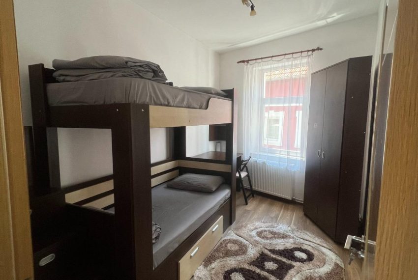 cf9835e4-3bc6-4d18-9887-7eb9a547978a