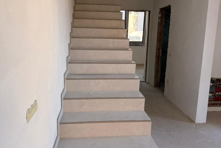 ed0a7100-71b9-4be1-be7f-41b95f2b8c99